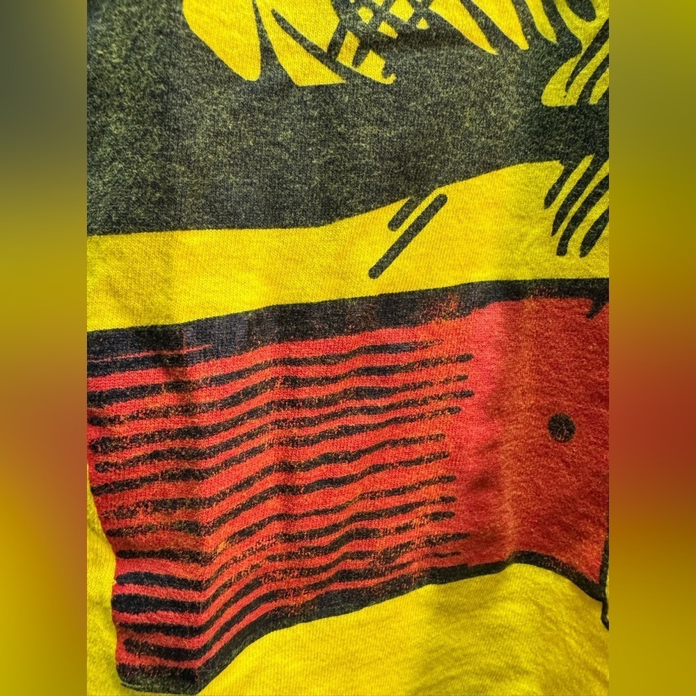 Marvel Shirt Mens Large Yellow Wolverine Chest Super Hero XMen Vintage Rubies - Picture 6 of 6